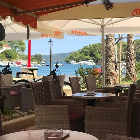 Lavanda Stonehouse Hvar *